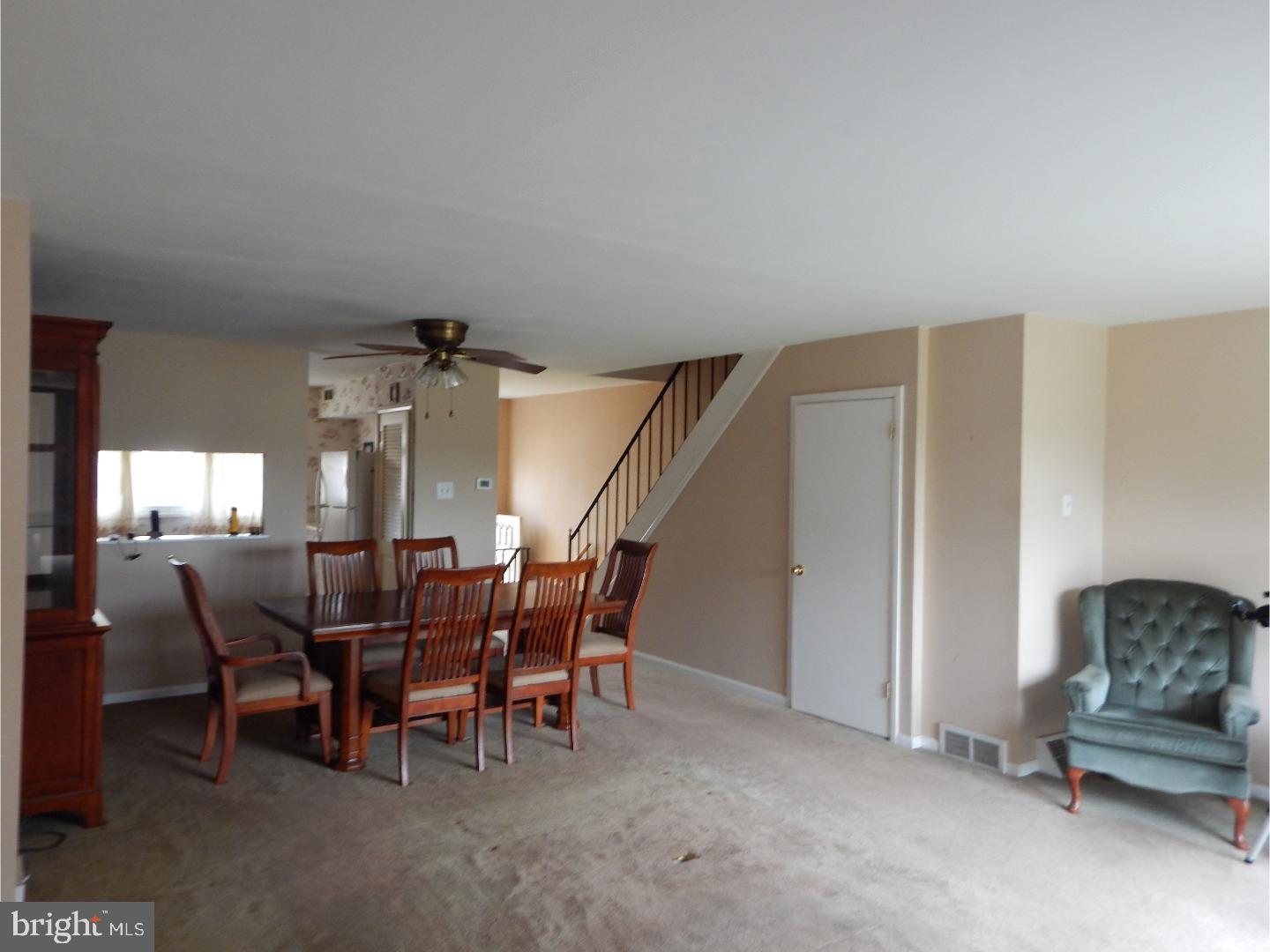 4161 Whiting Road Philadelphia, PA 19154 - Photo 4 of 13 Dining Room