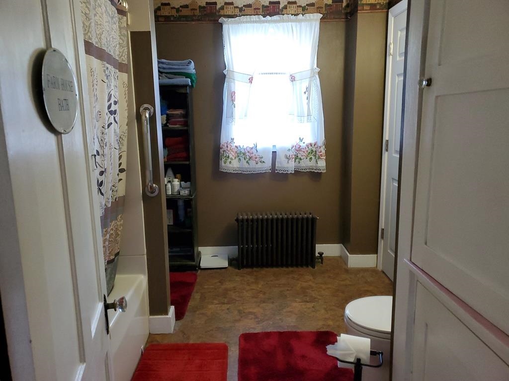 24 Old Goshen Road Newport, NH 03773 - Photo 17 of 39 Gallery Image 17
