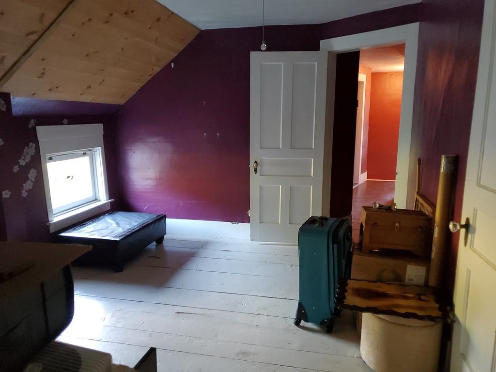 24 Old Goshen Road Newport, NH 03773 - Photo 30 of 39 Gallery Image 30