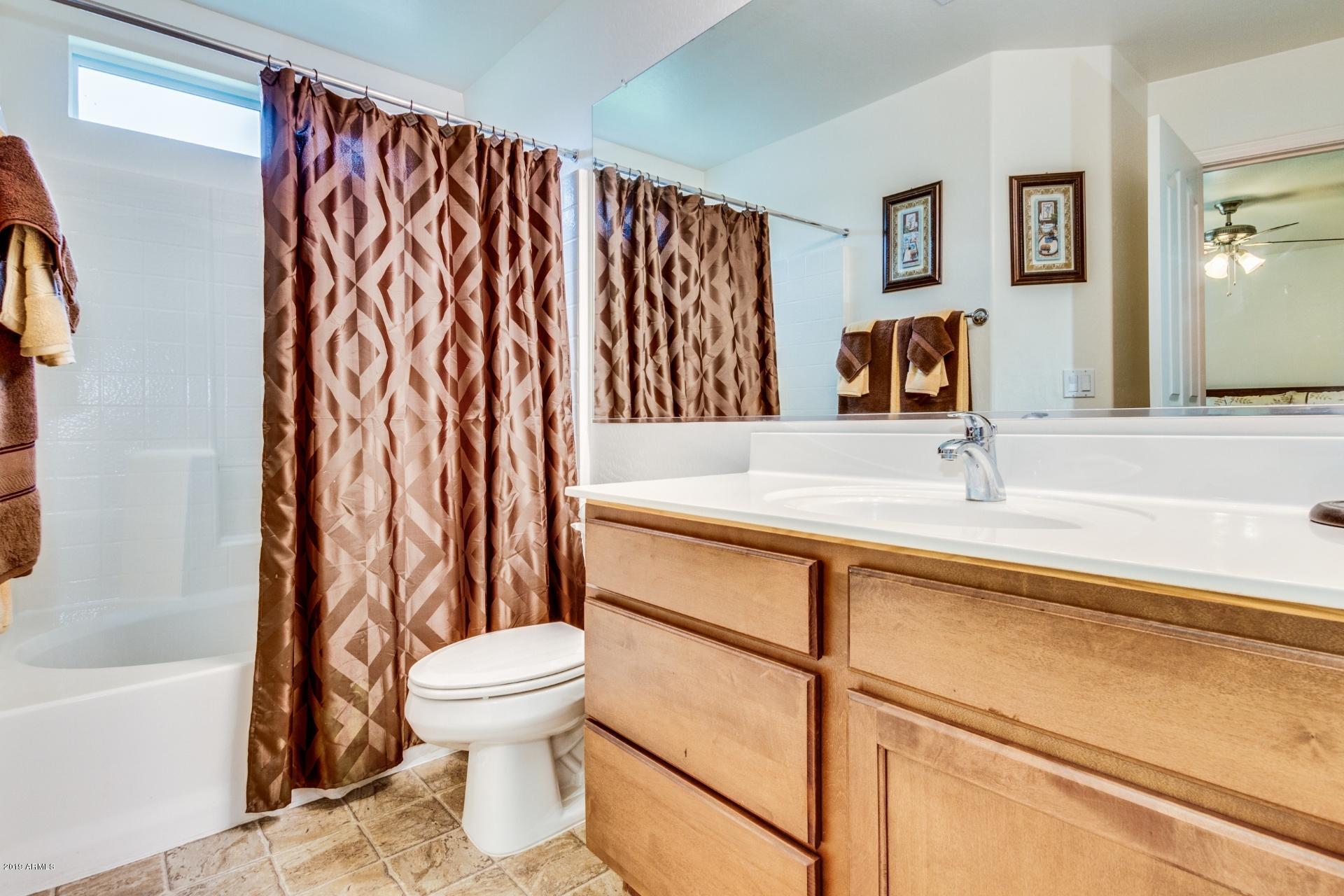 2726 West Pecan Road Phoenix, AZ 85041 - Photo 17 of 20 0018-Pecan (18)