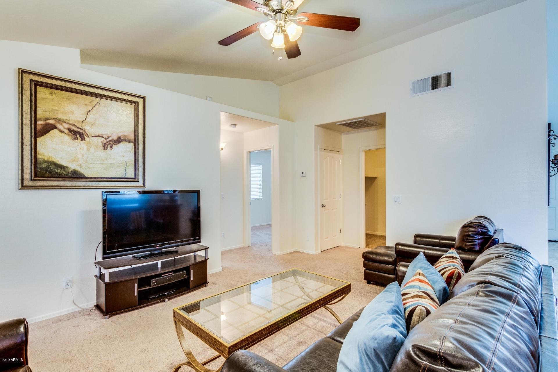 2726 West Pecan Road Phoenix, AZ 85041 - Photo 8 of 20 0008-Pecan (8)