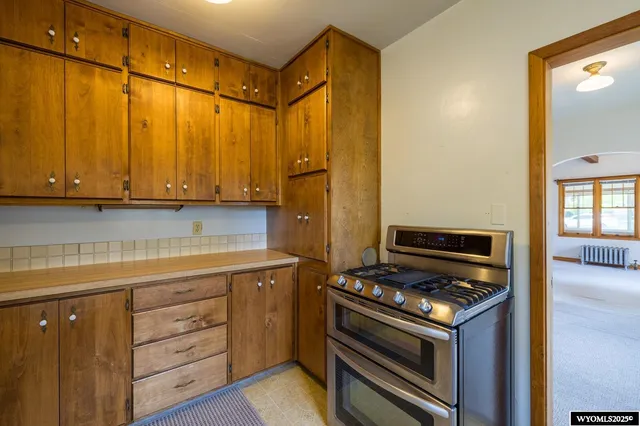 $249,900 | 334 North 3rd Street, Douglas, WY 82633