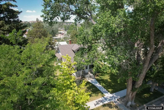 $249,900 | 334 North 3rd Street, Douglas, WY 82633