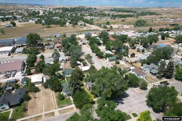 $249,900 | 334 North 3rd Street, Douglas, WY 82633