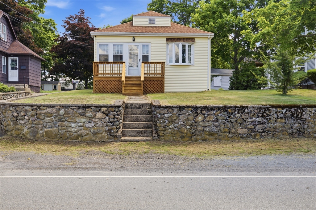 79 Prospect Street Canton, MA 02021 - Photo 6 of 39