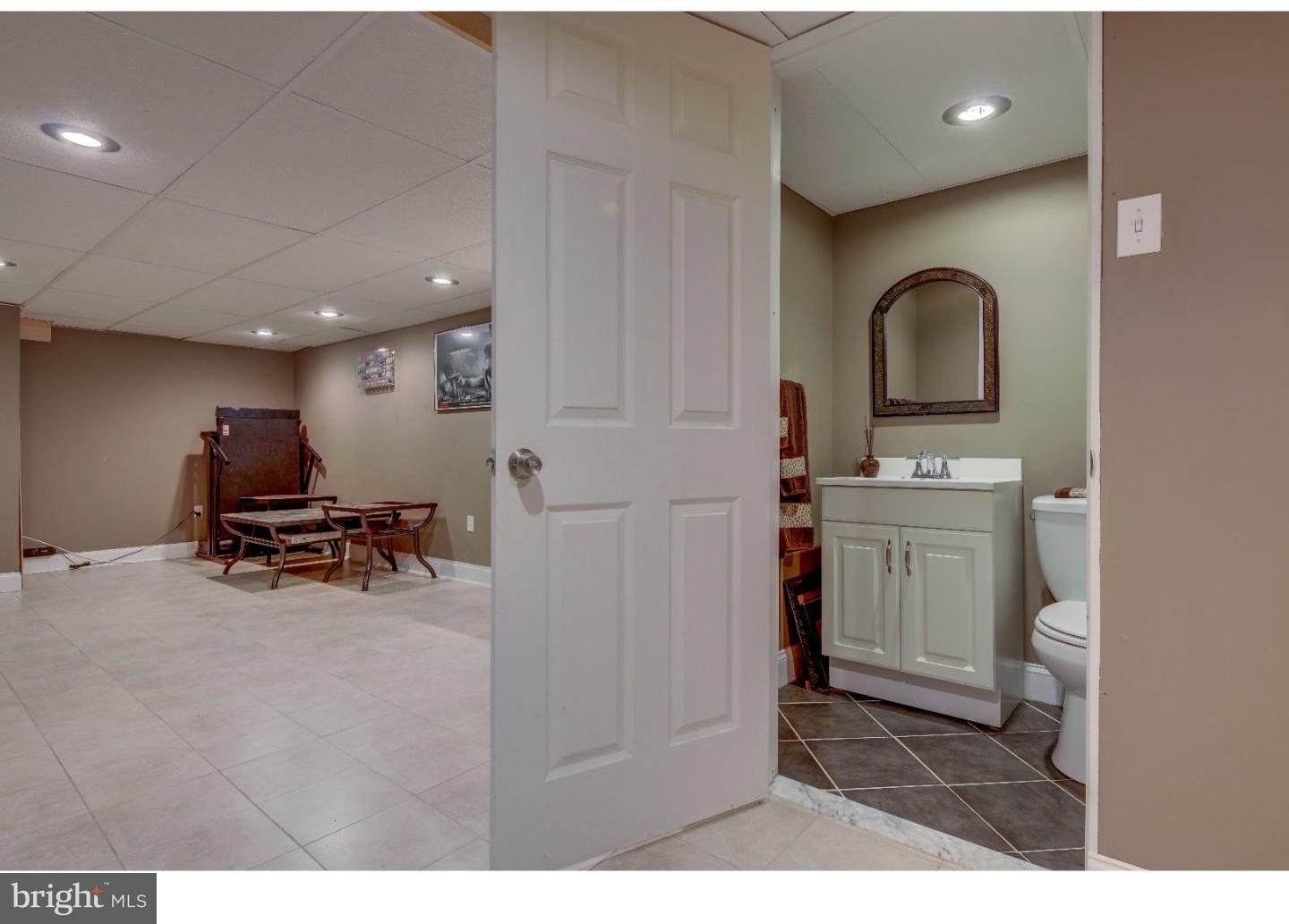 1360 Farrington Road Philadelphia, PA 19151 - Photo 18 of 19 Gallery Image 18