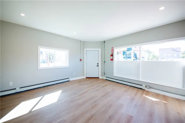 $1,550 | 735 Broadway, Unit 1, Pawtucket, RI 02861