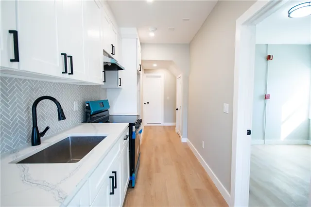 $1,550 | 735 Broadway, Unit 1, Pawtucket, RI 02861