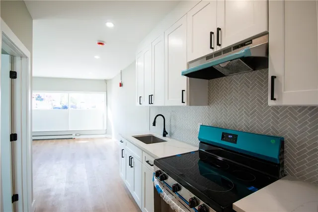 $1,550 | 735 Broadway, Unit 1, Pawtucket, RI 02861