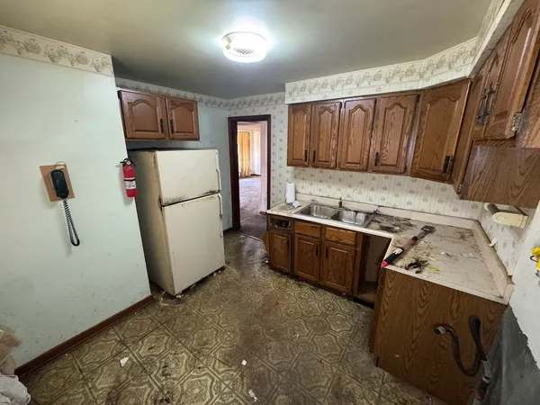 $79,000 | 116 163rd Street, Calumet City, IL 60409