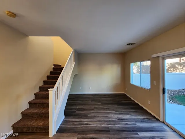 $1,830 | 9409 Crimson Sky Street, Las Vegas, NV 89178