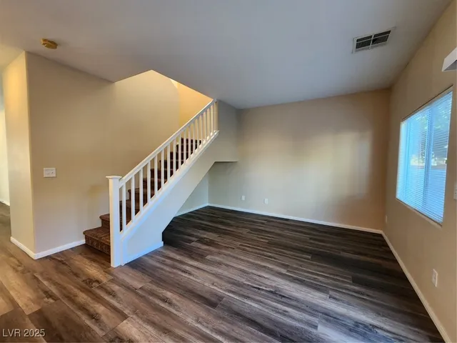 $1,830 | 9409 Crimson Sky Street, Las Vegas, NV 89178