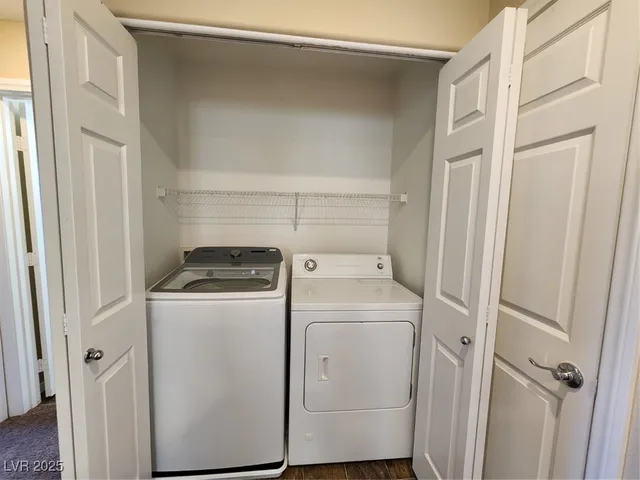 $1,830 | 9409 Crimson Sky Street, Las Vegas, NV 89178