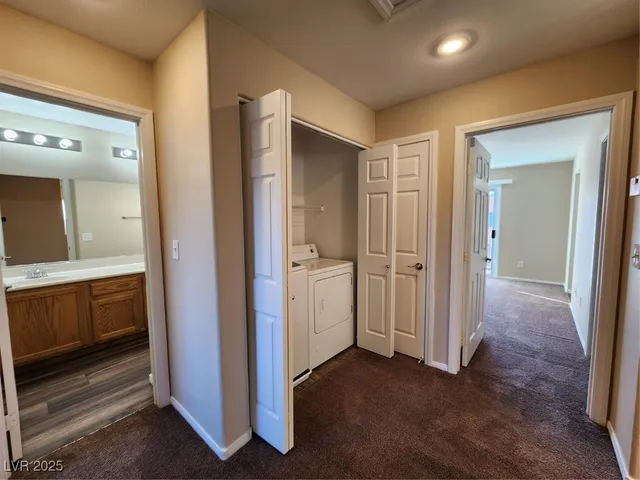 $1,830 | 9409 Crimson Sky Street, Las Vegas, NV 89178