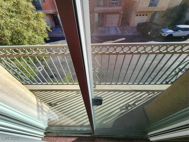 $1,830 | 9409 Crimson Sky Street, Las Vegas, NV 89178