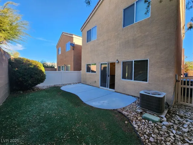 $1,830 | 9409 Crimson Sky Street, Las Vegas, NV 89178