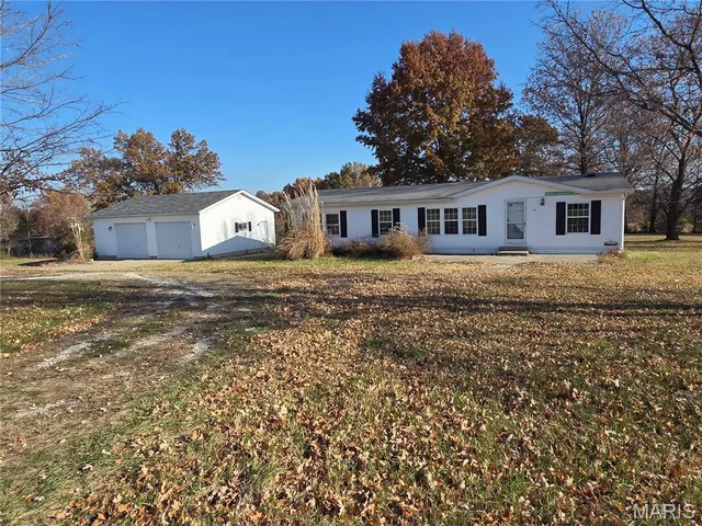 $169,900 | 698 Ridge Road, Troy, MO 63379