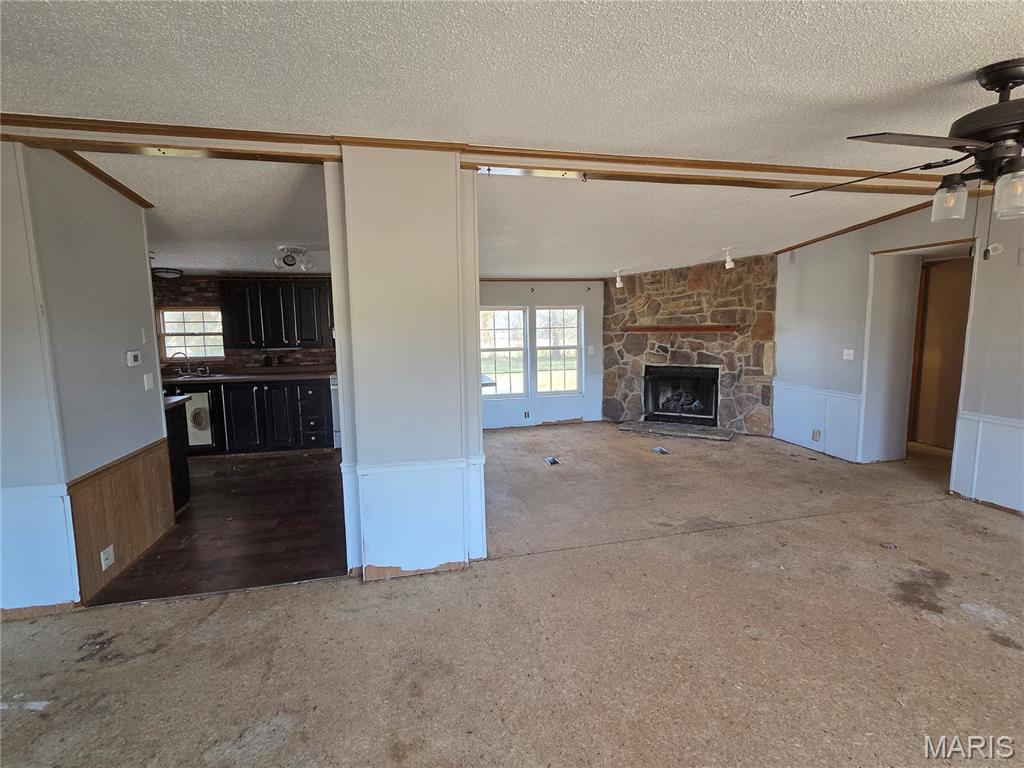 698 Ridge Road Troy, MO 63379 - Photo 6 of 26