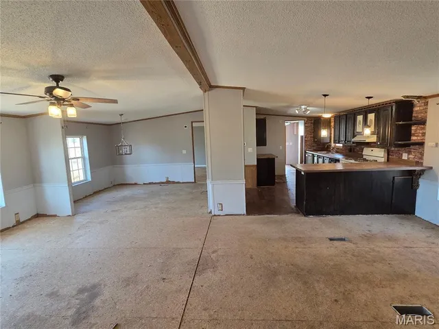 $169,900 | 698 Ridge Road, Troy, MO 63379