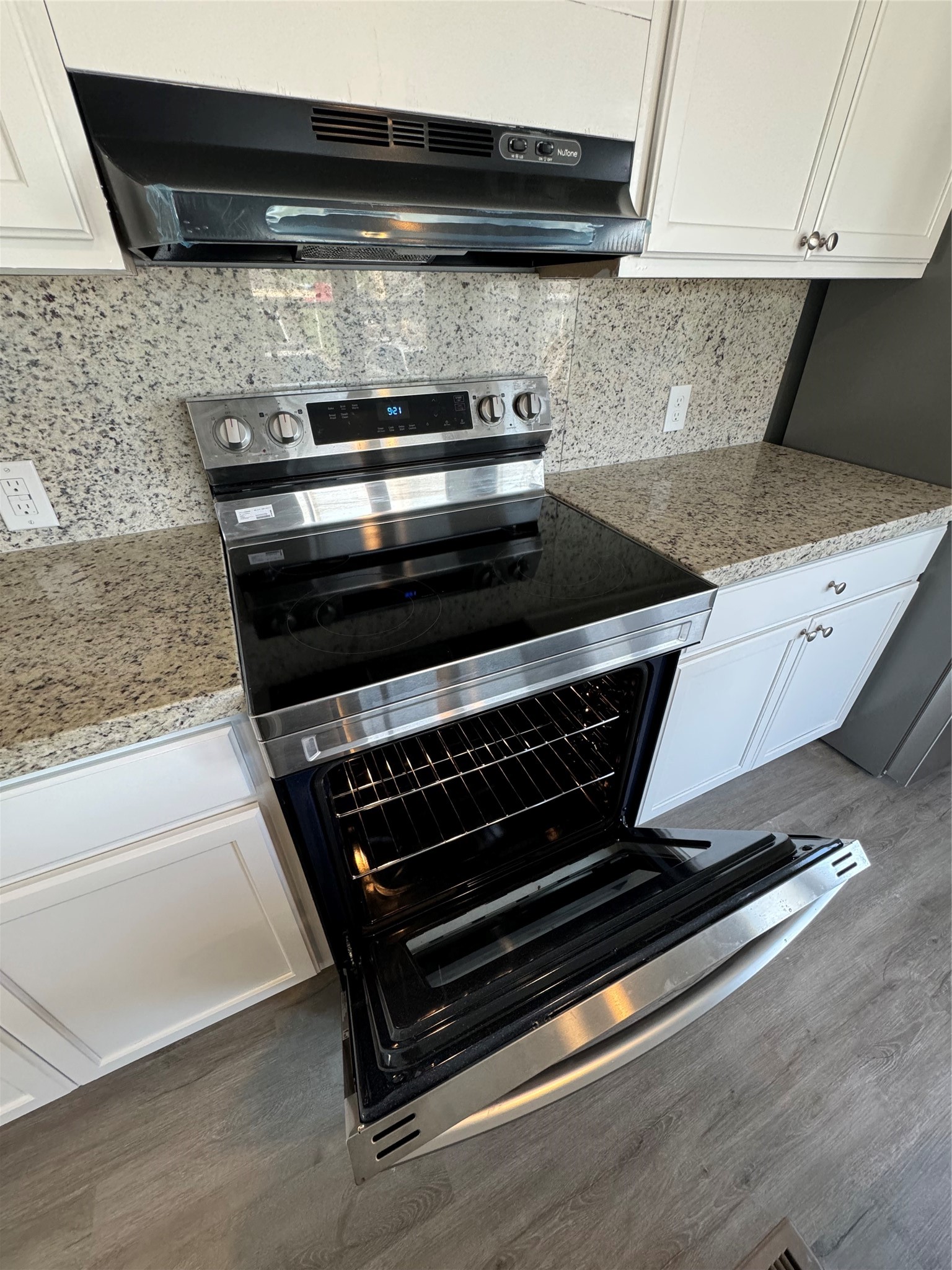 9017 Taub Road, Unit I Houston, TX 77064 - Photo 12 of 27