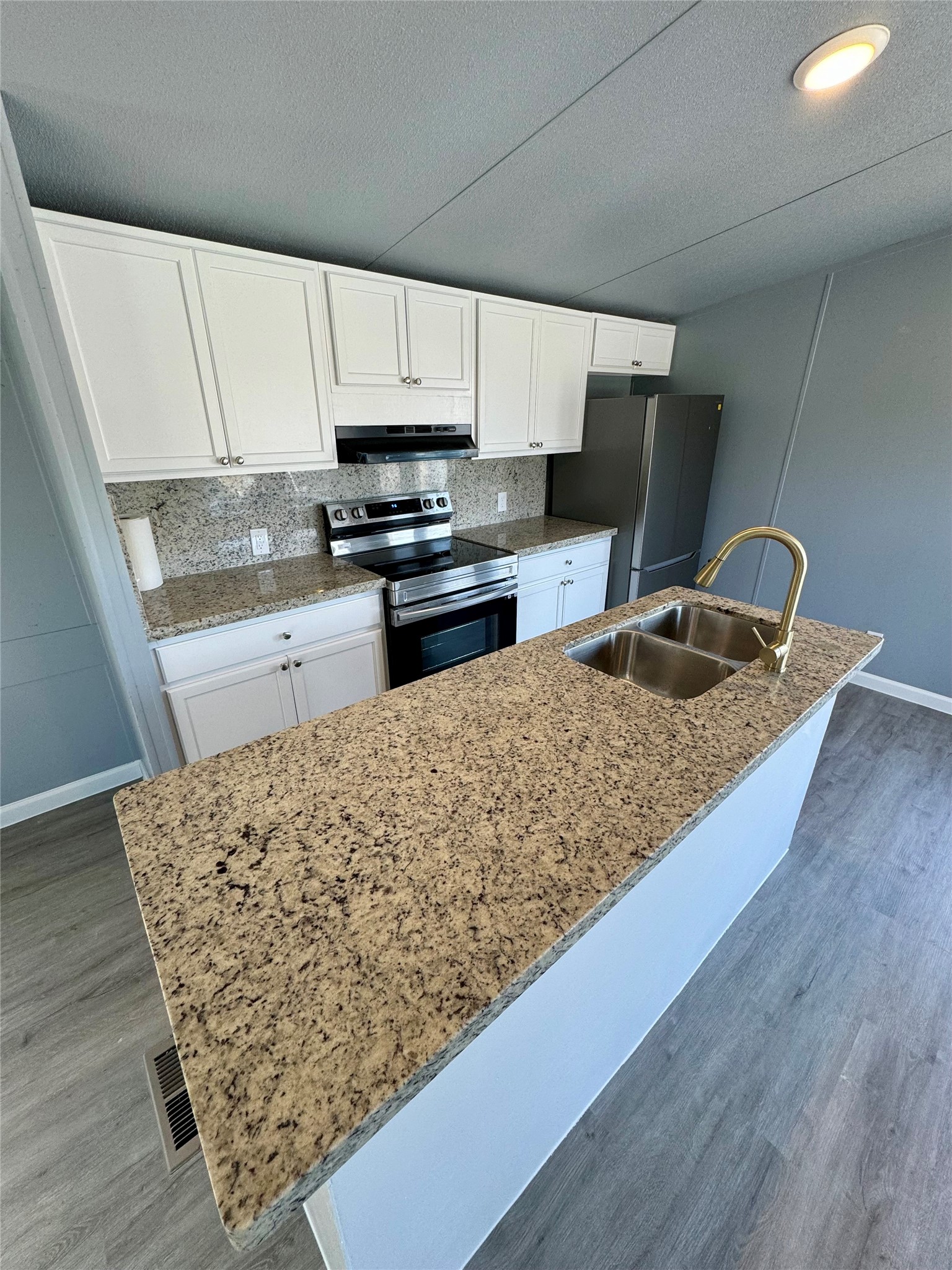 9017 Taub Road, Unit I Houston, TX 77064 - Photo 4 of 27