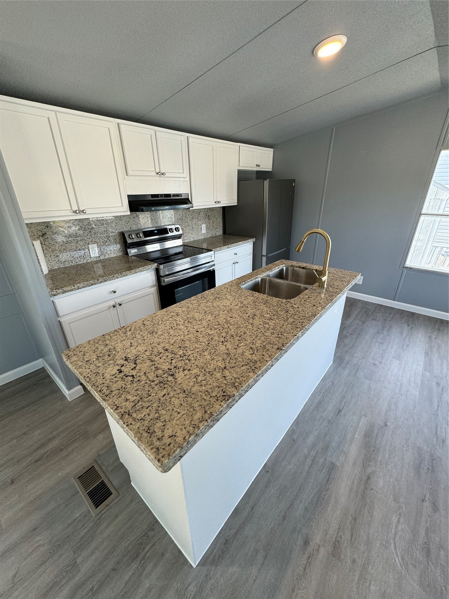 9017 Taub Road, Unit I Houston, TX 77064 - Photo 5 of 27