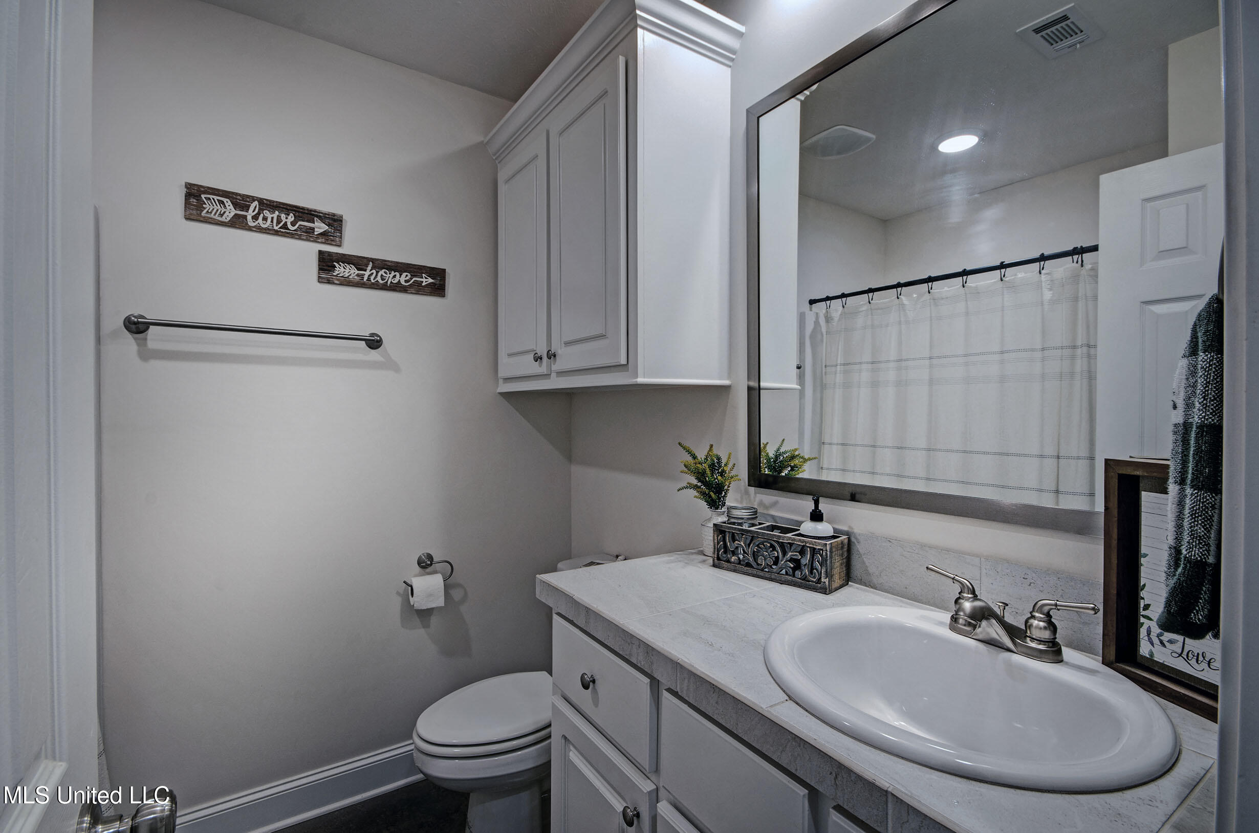 247 Hemingway Circle Canton, MS 39046 - Photo 16 of 20 IMGP9636_7_8