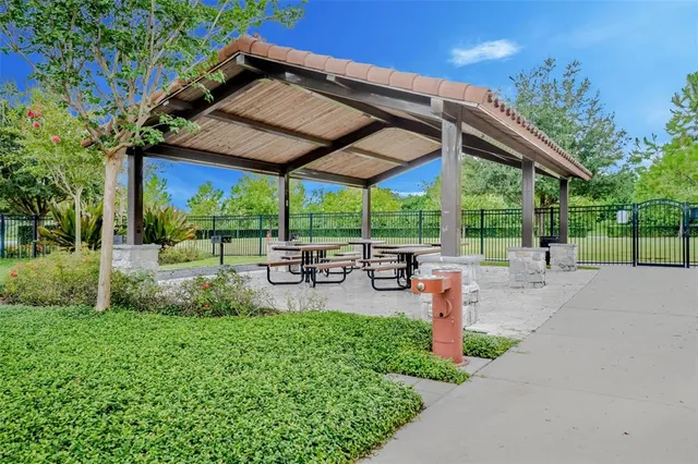 $1,000,000 | 9207 Busaco Park Way, Winter Garden, FL 34787