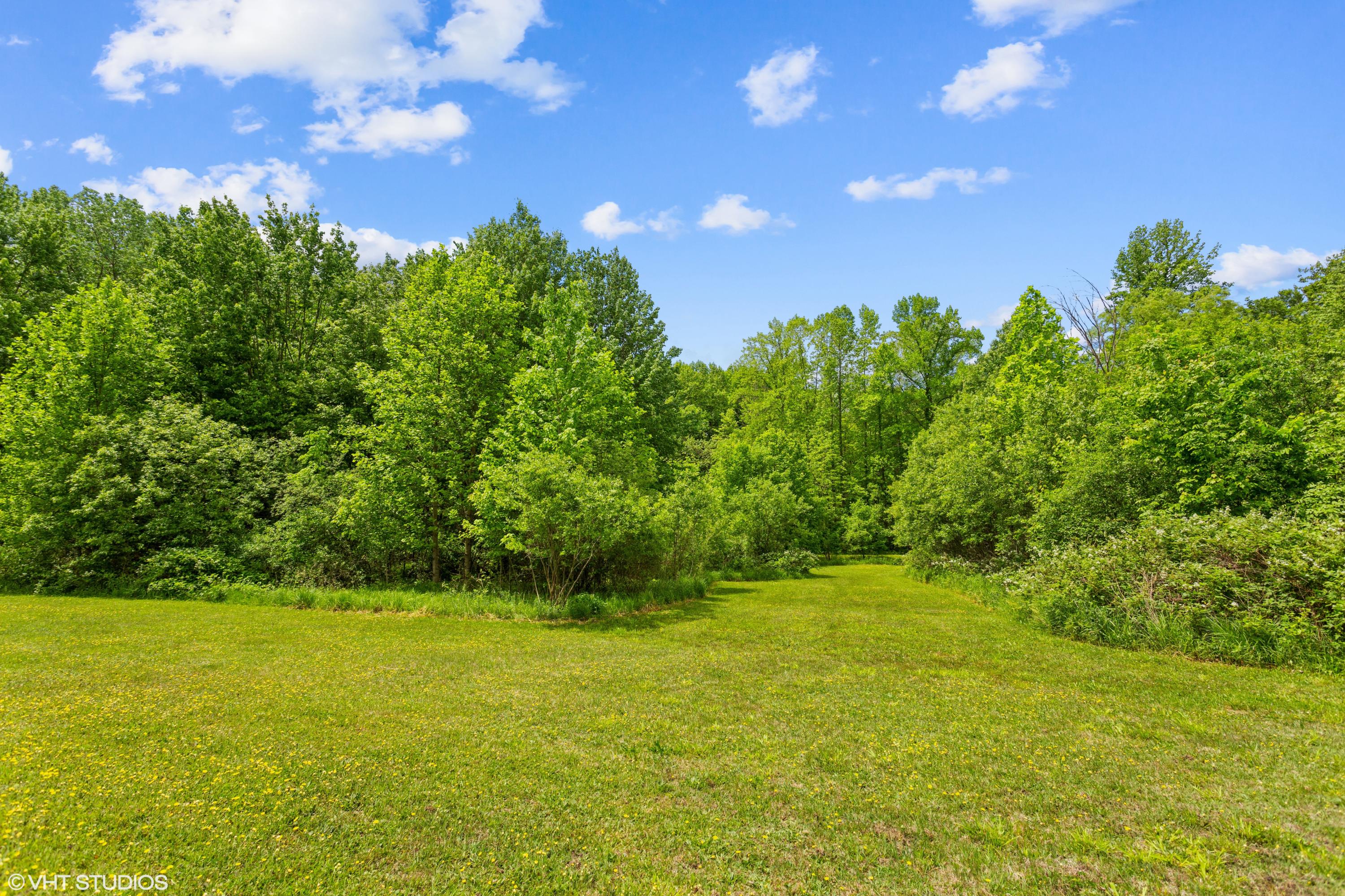 4497 Olive Branch Road Galien, MI 49113 - Photo 4 of 25 04_4497WOliveBranchRoad_2008_HiRes