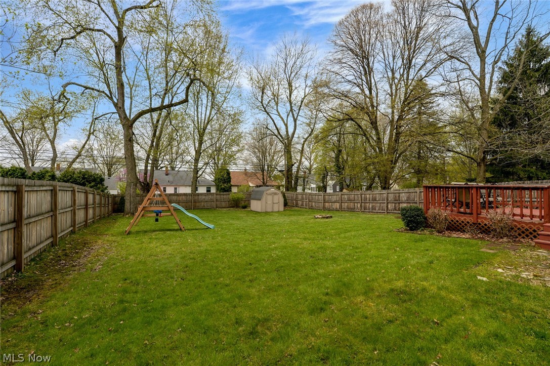 1304 Ford Road Lyndhurst, OH 44124 - Photo 25 of 29 fACKYARD LOOKING WEST