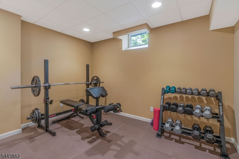 5 Pinewood Lane Warren, NJ 07059 - Photo 32 of 45