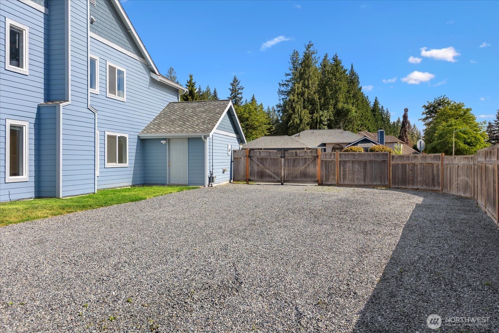 18 174th Street Southwest Bothell, WA 98012 - Photo 32 of 34
