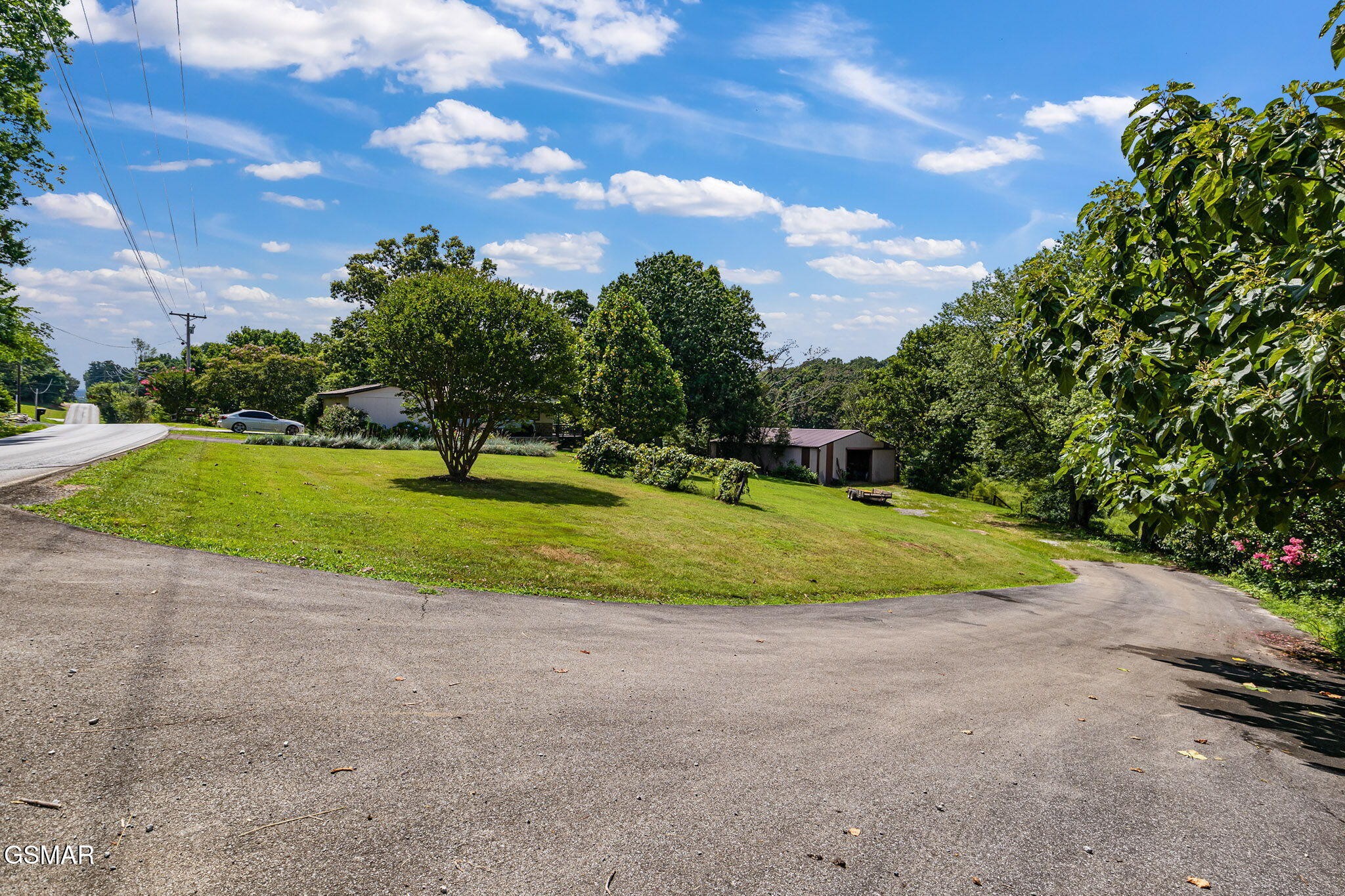 742 Chestnut Grove Road Dandridge, TN 37725 - Photo 11 of 46