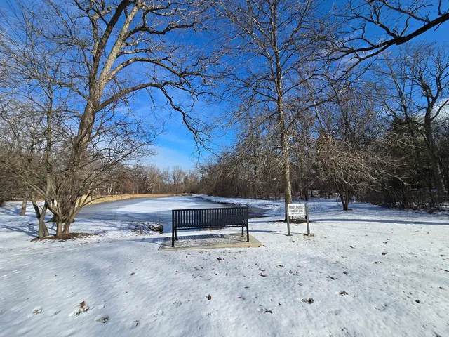 $1,140,000 | 175 Margate Court, Lake Bluff, IL 60044