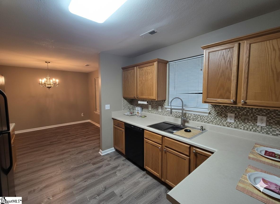 124 Midwood Road Travelers Rest, SC 29690 - Photo 7 of 30