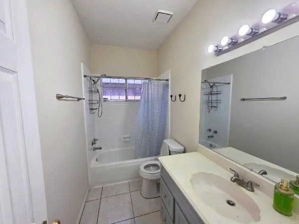 $2,099 | 13607 Sable Lane, Houston, TX 77014