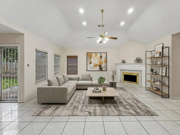 $1,899 | 13607 Sable Lane, Houston, TX 77014