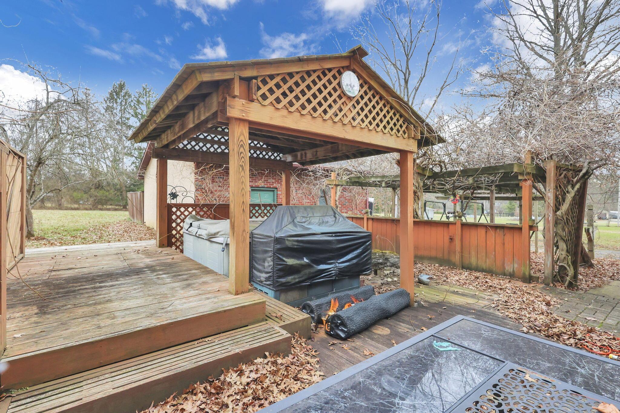 6175 Headley Road Columbus, OH 43230 - Photo 45 of 69 49-web-or-mls-G02A3640 - Copy