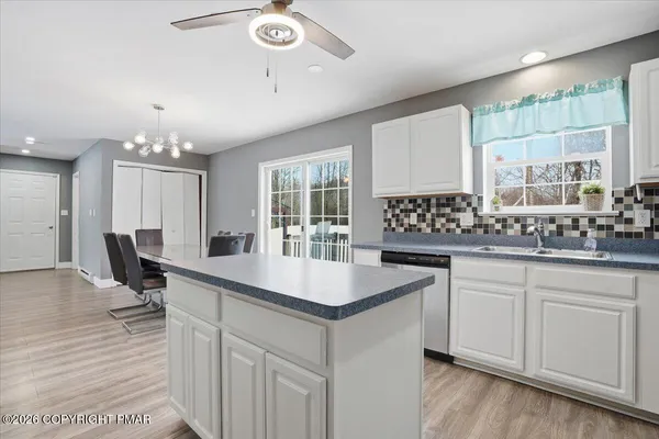 $426,550 | 959 Cricket Lane, Long Pond, PA 18334