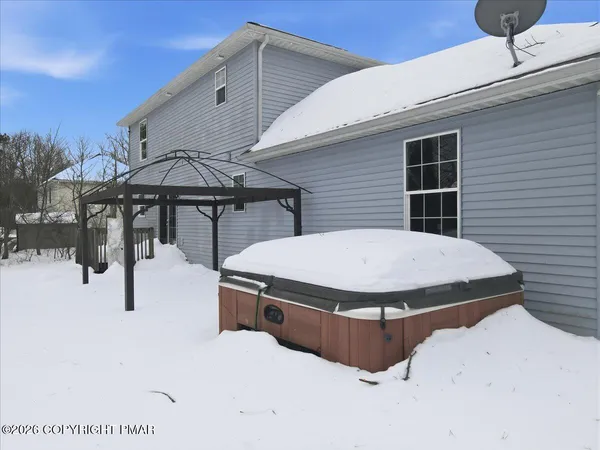 $426,550 | 959 Cricket Lane, Long Pond, PA 18334