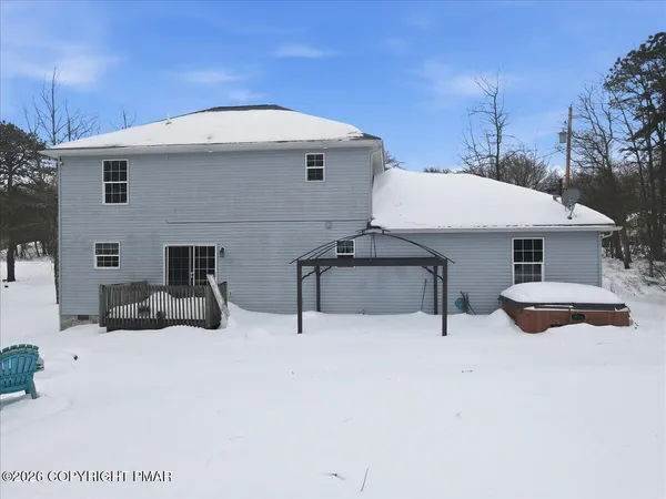 $426,550 | 959 Cricket Lane, Long Pond, PA 18334