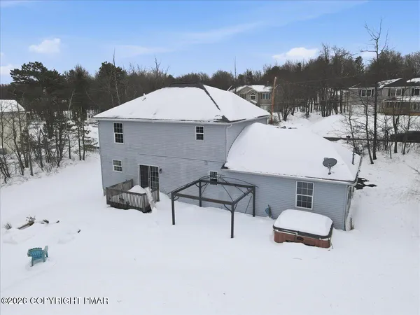 $426,550 | 959 Cricket Lane, Long Pond, PA 18334
