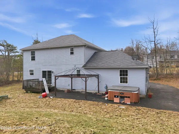 $426,550 | 959 Cricket Lane, Long Pond, PA 18334