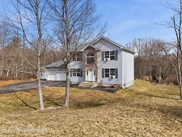 $426,550 | 959 Cricket Lane, Long Pond, PA 18334