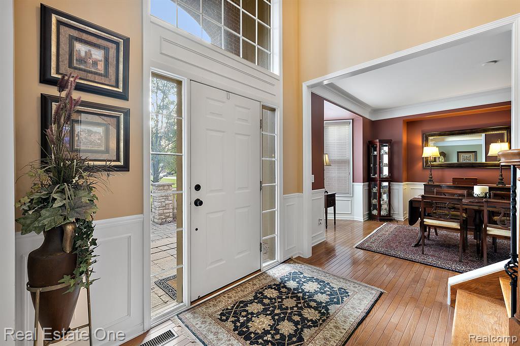 584 Bedlington Drive Rochester Hills, MI 48307 - Photo 8 of 34