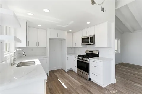 $2,799,000 | 203 Cedar Street, Unit A & B, Newport Beach, CA 92663