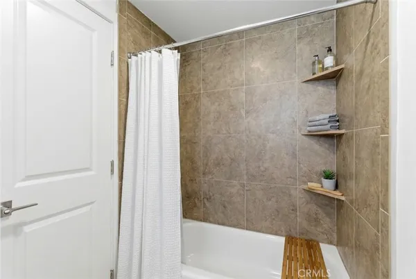 $2,799,000 | 203 Cedar Street, Unit A & B, Newport Beach, CA 92663