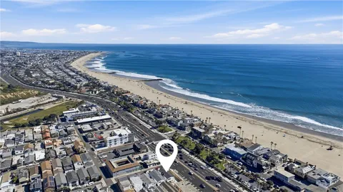 $2,799,000 | 203 Cedar Street, Unit A & B, Newport Beach, CA 92663