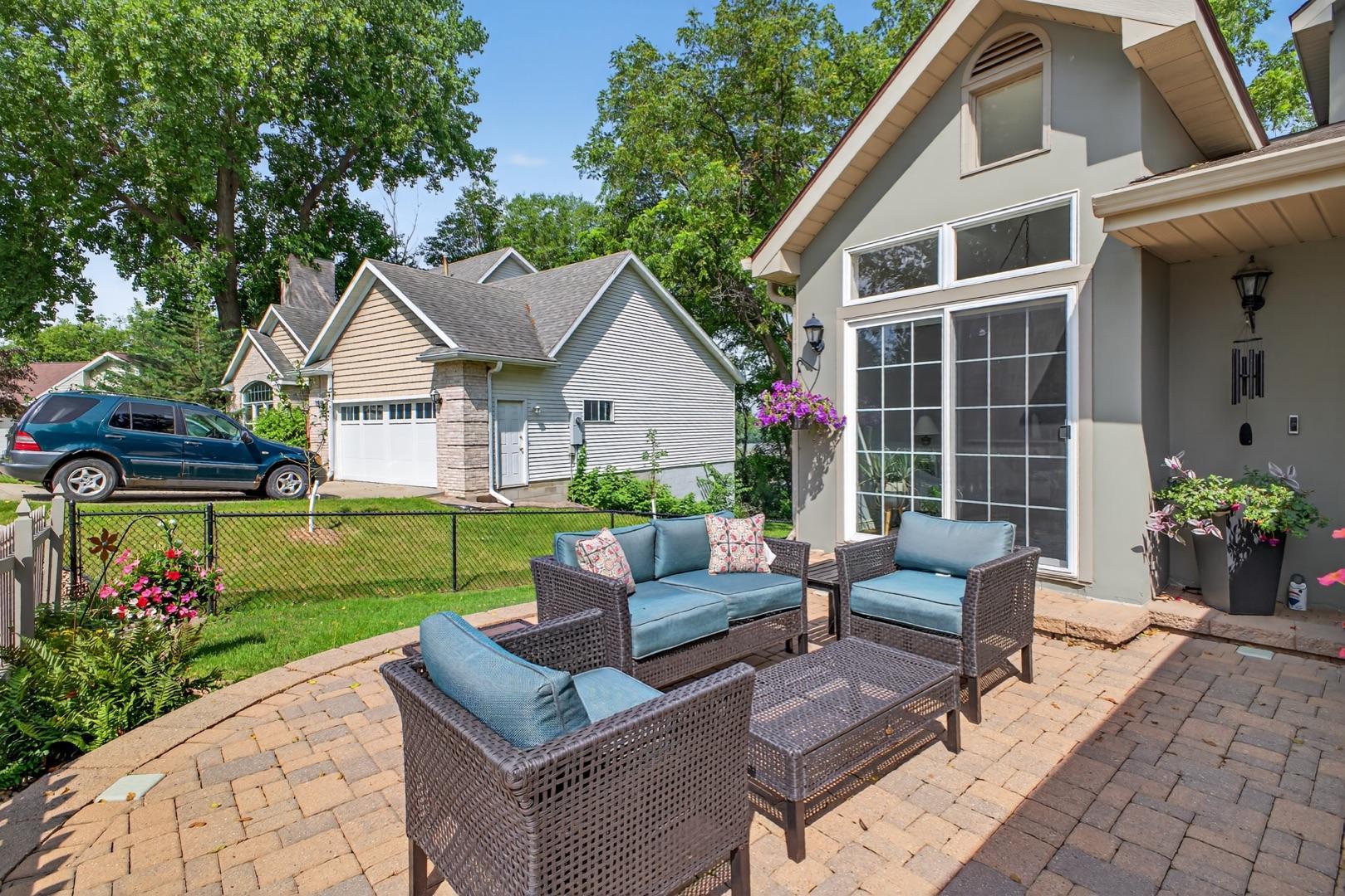 2513 Aspen Lane Southwest Rochester, MN 55902 - Photo 5 of 52