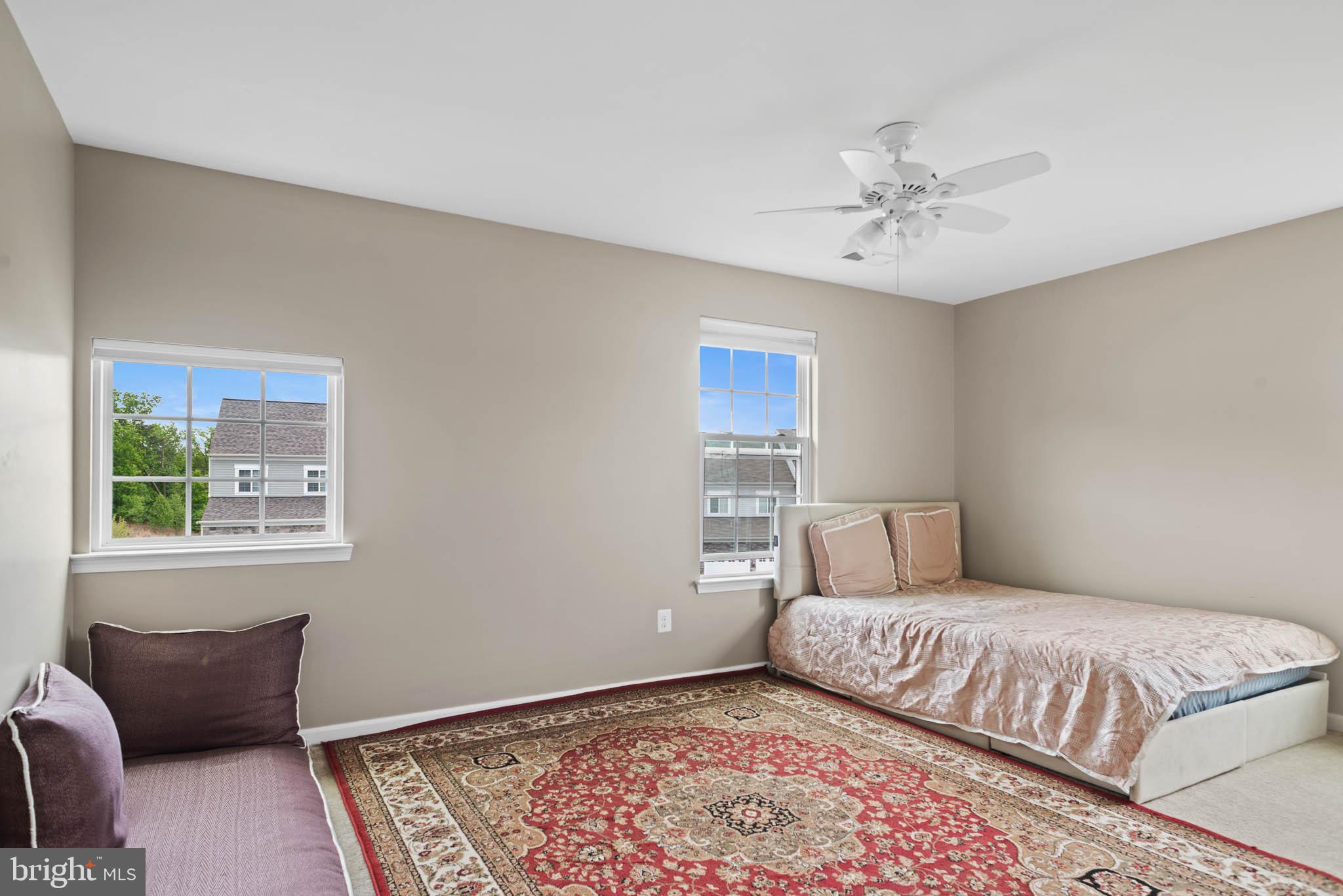 3214 Fledgling Circle Woodbridge, VA 22193 - Photo 22 of 29 Bright and inviting bedroom retreat.